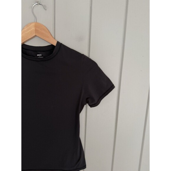 Skims Fits Everybody Short Sleeve T-Shirt M Medium Onyx Black Top Crew Neck - Picture 2 of 5